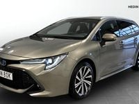 Begagnad Toyota Corolla 122 HK (89 kW) 2022 Grön Kombi