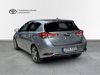 Begagnad Toyota Auris Hybrid Edition 136 HK (100 kW) 2018 Gråmetallic