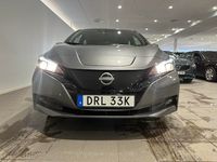Begagnad Nissan Leaf Acenta 111 kW (151 HK) 2023 Grå Halvkombi