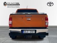 begagnad Toyota HiLux DUBBELHYTT 3.0 D-4D 4x4 EURO 5 171HK V-HJUL