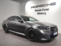 Begagnad BMW M5 Comfort Edition 2025 Grå Sedan