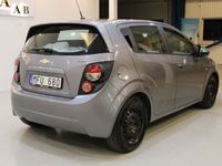 begagnad Chevrolet Aveo 1.2 Lågmil Bränslesnål Ny Servad