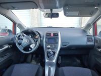 begagnad Toyota Auris 5-dörrar 1.6 Valvematic Euro 5