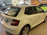 begagnad Skoda Fabia STYLE 1,0TSI 95HK KOMFORTPKT/SoV HJUL