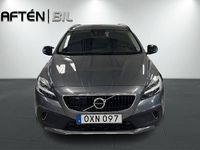 Begagnad Volvo V40 CC Pro 152 HK (111 kW) 2019 Grå Kombi