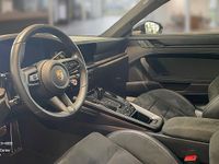 Begagnad Porsche 911 Carrera 4 GTS 485 HK (356 kW) 2024 Svart