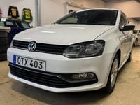 Begagnad VW Polo 90 HK (66 kW) 2015 Vit Halvkombi
