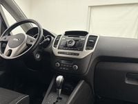 Begagnad Kia Venga 2015 Svart Halvkombi