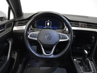 begagnad VW Passat 2.0 TDI 4M Aut R-Line D-Värm Navi Drag Cockpit 200hk