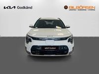 Begagnad Kia e-Niro 150 kW (204 HK) 2023 /swp/ snow white pearl SUV