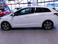 Begagnad Hyundai i30 Premium 136 HK (100 kW) 2016 Vit Kombi
