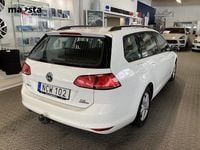 Begagnad VW Golf VII 110 HK (80 kW) 2016 Vit Kombi