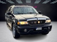 Begagnad Lincoln Navigator 305 HK (224 kW) 2002 Svart SUV