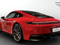 Begagnad Porsche 911 Carrera S 480 HK (353 kW) 2025 Röd