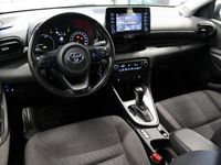begagnad Toyota Yaris Hybrid CVT Active Euro 6 (116hk)NY Besiktad