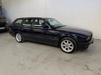 Begagnad BMW 540 286 HK (210 kW) 1994 Blå Kombi