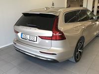 begagnad Volvo V60 T6 AWD Recharge Recharge T6 Ultimate Bright 2023 Grå