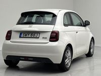 Begagnad Fiat 500e 86 kW (118 HK) 2022 Vit Halvkombi