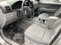 Begagnad Kia Sorento 170 HK (125 kW) 2007 Grå SUV