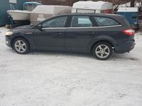 Begagnad Ford Mondeo Titanium 145 HK (106 kW) 2009 Grå Kombi