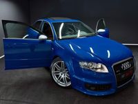 begagnad Audi RS4 Sedan 4.2 V8 Sportavgas Taklucka Skalstolar Bose