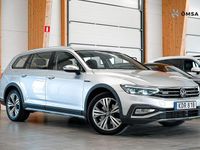 Begagnad VW Passat Alltrack Executive 200 HK (147 kW) 2020 Silver Kombi
