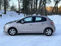 begagnad Peugeot 208 5-dörrar 1.2 VTi Euro 5