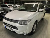 Begagnad Mitsubishi Outlander 150 HK (110 kW) 2014 Vit SUV