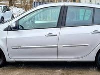 Begagnad Renault Clio R.S. 75 HK (55 kW) 2012 Halvkombi