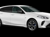 Begagnad BMW M135 301 HK (221 kW) 2000 Alpine white