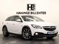 Begagnad Opel Insignia Country Tourer 170 HK (125 kW) 2016 Vit Kombi