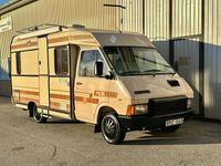 Begagnad Renault Trafic 67 HK (49 kW) 1985 Brun Minibuss