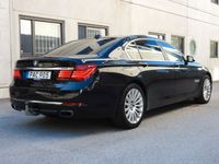 begagnad BMW 750L Ld xDrive Euro 6 381hk Taklucka UTRUSTAD MOMSBI