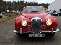 Begagnad Jaguar MK II 141 HK (103 kW) 1968 Jaguar signal red Sedan