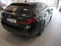 begagnad BMW 535 540 d xDrive Ultimate Edition 20-Tum M-Sport Pro Drag 2023, Sedan