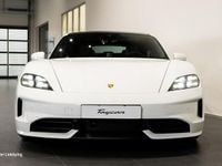 Ny Porsche Taycan 4S 439 kW (598 HK) 2025 Vit Sedan