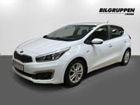 Begagnad Kia Ceed 101 HK (74 kW) 2018 Vit Halvkombi