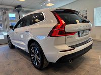 Begagnad Volvo XC60 Momentum 197 HK (144 kW) 2020 Vit SUV