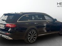 Begagnad Mercedes E220 All-Terrain 200 HK (147 kW) 2022 Svart Kombi