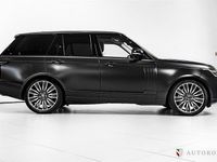 Begagnad Land Rover Range Rover Vogue 301 HK (221 kW) 2019 Svo black matte SUV