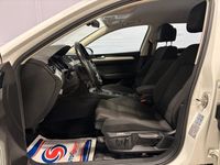 begagnad VW Passat Sportscombi 2.0 TDI Motorvärmare Backkamer
