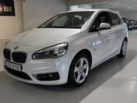 begagnad BMW 225 Active Tourer xe Luxury Line AUT LÄDER GPS B KAMERA