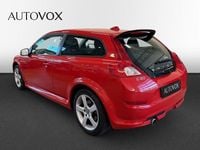 Begagnad Volvo C30 R-Design Momentum 146 HK (107 kW) 2012 Röd Halvkombi