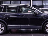 begagnad VW Tiguan 2.0TDI SCR BlueMotion 4Motion|Drag|Cockpit