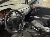 begagnad BMW 330 D M-SPORT