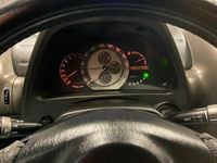 Begagnad Lexus IS200 155 HK (114 kW) 2000 Grön Sedan