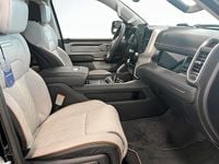 Ny RAM 1500 548 HK (403 kW) 2025 Svart Pickup