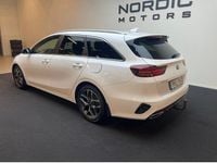 Begagnad Kia Ceed GT-Line 160 HK (117 kW) 2021 Vit Halvkombi