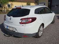 Begagnad Renault Mégane GrandTour LIMITED 110 HK (80 kW) 2014 Vit Kombi