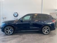 begagnad BMW X5 xDrive45e iPerformance Aut | M-Sport | H&K | Drag | Integrerad aktiv styrning 2020 Blå